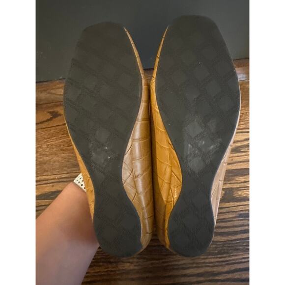 Vionic Dolores Croc Embossed Low Wedge Slip On Loafers Size 6.5 - Picture 7 of 8